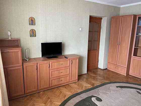 Оренда Квартира 3-кімнатна, 11/18 поверх на Днепровская набережная, 6 Київ