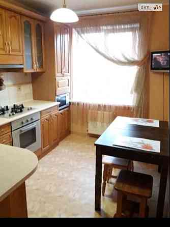 Продаж Квартира 3-кімнатна, 6/9 поверх на Левка Лукяненка (Ватутіна) Vinnytsya