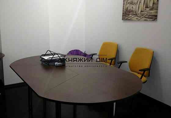 Оренда офісне приміщення на вул. Московская ул./Князів Острожських поверх - 18/18 Kiev
