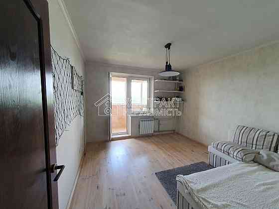 Продаж Квартира 3-кімнатна, 8/10 поверх на вул. Кушнарьова Песочин