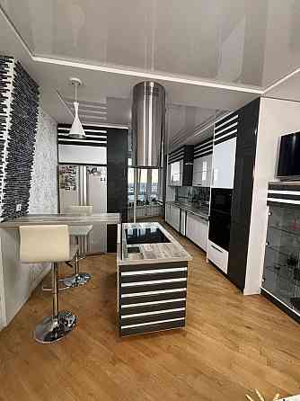 Оренда Квартира 1-кімнатна, 21/25 поверх на Петра Григоренка, 22/20 Київ