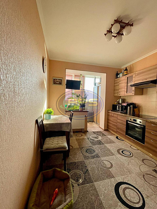 Продаж 2к Квартира 46.7 кв.м Шкільна вул.  - фото 1