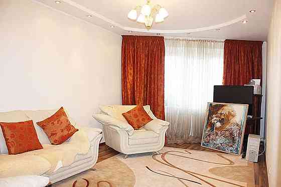 Оренда Квартира 2-кімнатна, 15/16 поверх на ул. Миропольская, 39 Kiev