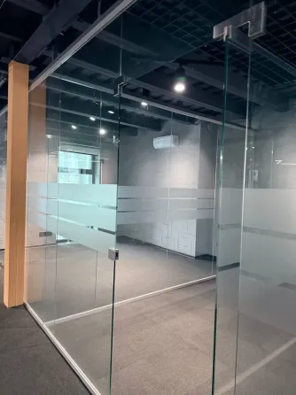 Здається Офісні приміщення площа 450 кв.м Дніпро Костомарівська Дніпро