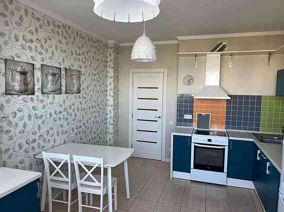 Оренда Квартира 2-кімнатна, 15/25 поверх на ул. Сикорского Київ