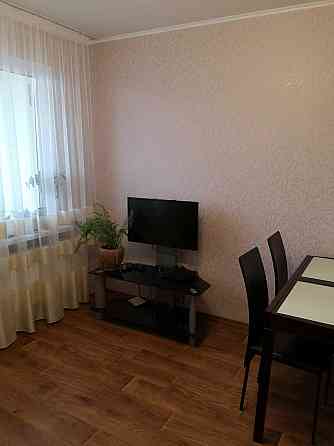 Оренда Квартира 1-кімнатна, 15/25 поверх на провулок Ясинуватський, 11 Kiev