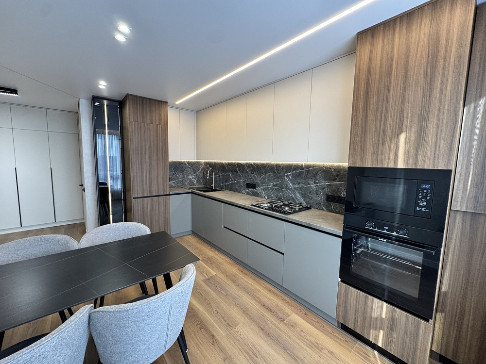 Продаж Квартира 2-кімнатна, 8/11 поверх на Героїв Миколаєва Ивано-Франковск - изображение 1