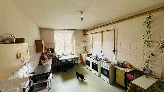 Продаж Квартира 1-кімнатна на Михаила Бойчука ул., 1/2 Киев