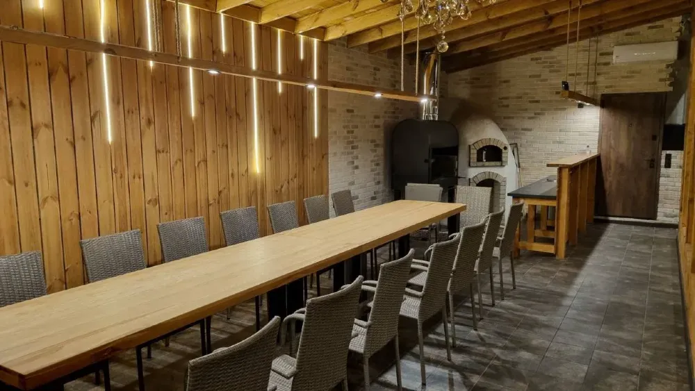 382 House for rent with swimming pool Kiev - photo 18