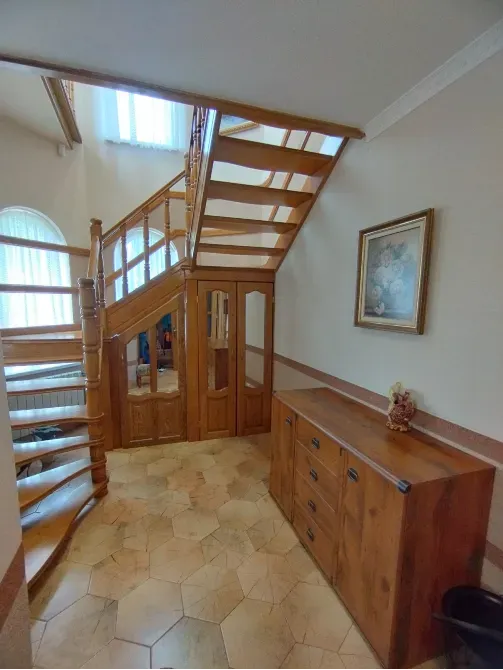 Продажа 2-этажный Дом с участком 8 сот 188 кв.м 5 комн. на Олександра Блистіва Ужгород - изображение 12