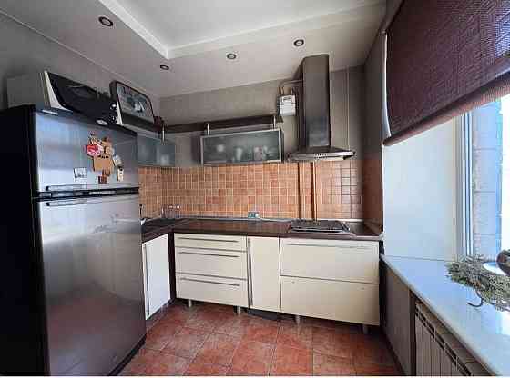 Продаж Квартира 2-кімнатна, 4/7 поверх на Большая Васильковская вул., д. 111/113 Kiev