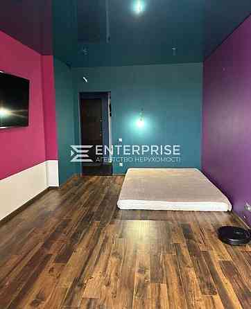 Продаж Квартира 1-кімнатна, 15/16 поверх на вул. Костанайська Київ