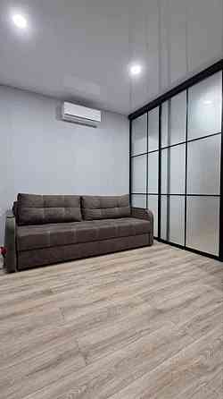 Оренда Квартира 1-кімнатна, 3/9 поверх на вул. Регенераторна, 4 Kiev