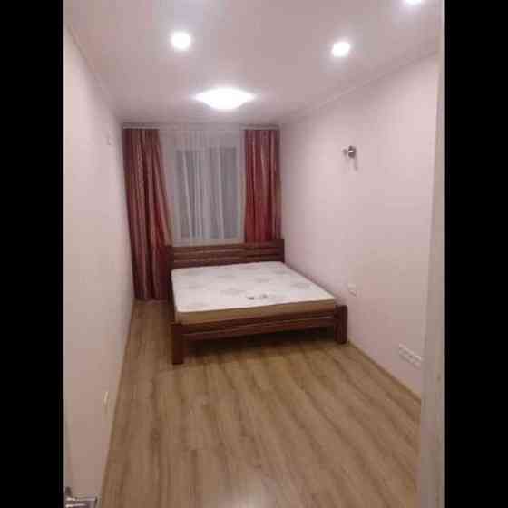 Оренда Квартира 2-кімнатна, 5/16 поверх на Вавиловых ул., 15А Київ