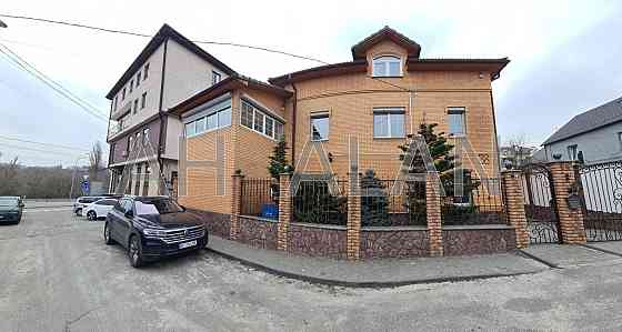 Продаж Будинок 12-кімнатний на Куп'янська вул., 38 Kiev
