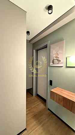 Продаж Квартира 1-кімнатна, 1/5 поверх на Владимира Сальского ул., 25 Kiev