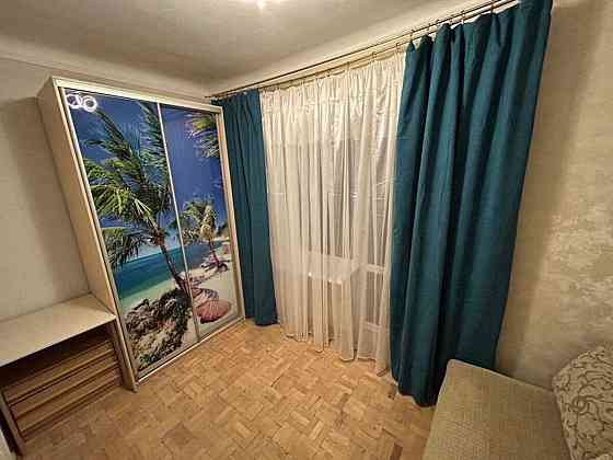 Оренда Квартира 2-кімнатна, 2/3 поверх на Патріарха Мстислава Скрипника вул. (Миколи Островського), 44а Киев