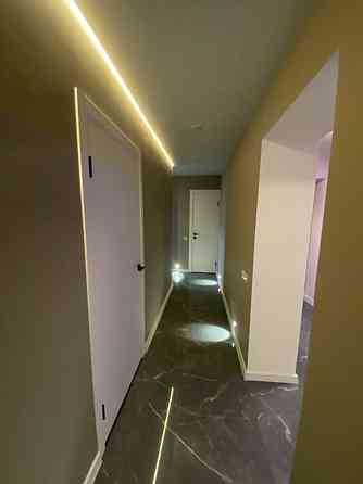 Продаж Квартира 4-кімнатна, 4/5 поверх на Павла Тичини 3 Vinnytsya