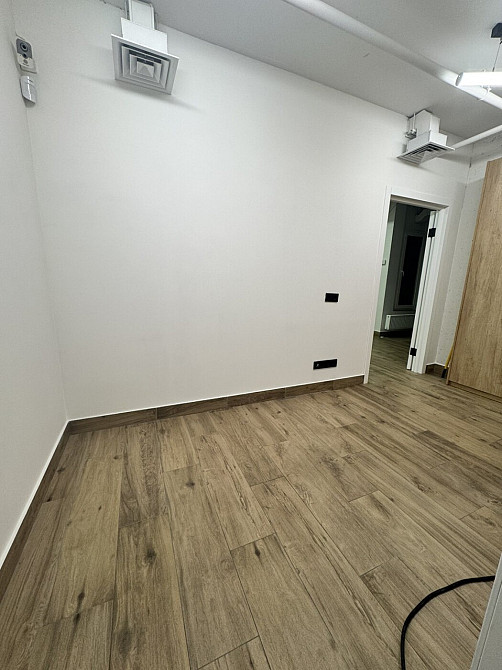 Оренда приміщення вільного призначення на улица Днепровская Набережная, д.18 приміщень - 2, поверх - cokol/25 Киев - изображение 7