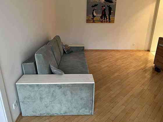 Оренда Квартира 2-кімнатна, 2/4 поверх на ул. Ивана Федорова Киев