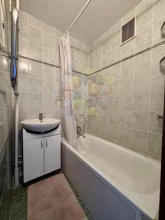 Оренда Квартира 1-кімнатна, 6/9 поверх на Дніпровська набережена, 5а Київ