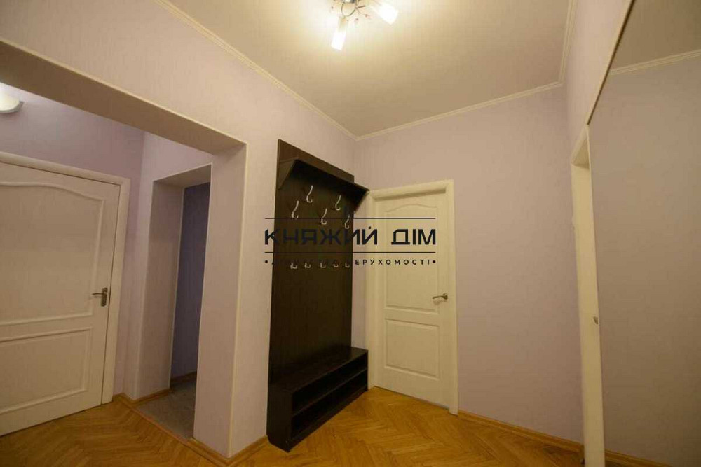 Отличная раздельная 3 к.кв. на Майдане Независимости. Код объекта: № 21123014 Київ - фото 9