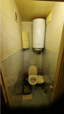 На поселке Котовского по Днепропетровской дороге продам 5-комнатную квартиру. Одеса