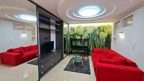 Продаж Квартира 2-кімнатна, 23/25 поверх на Героїв полку «Азов» вул., д. 8 Київ