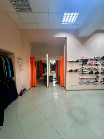 For rent Free Purpose Premises area 136 sq.m  Dnipro Січеславська Набережна Dnipro