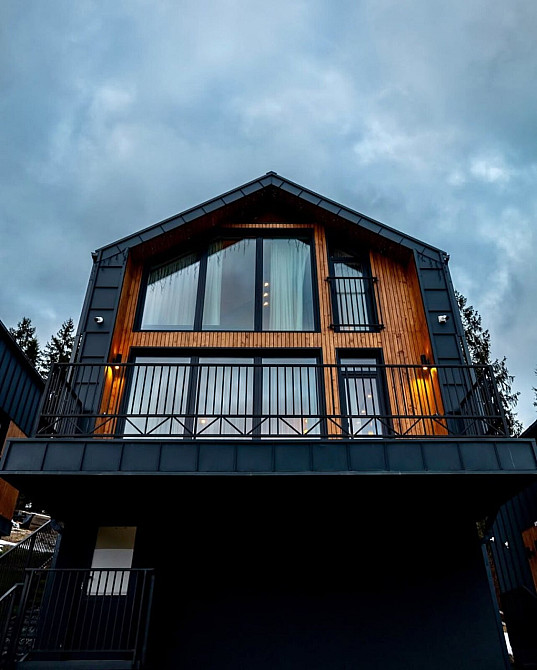 Продаж Будинок  - фото 1