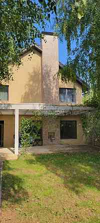 Продаж Будинок 6-кімнатний на вул. Кузнецька Харьков