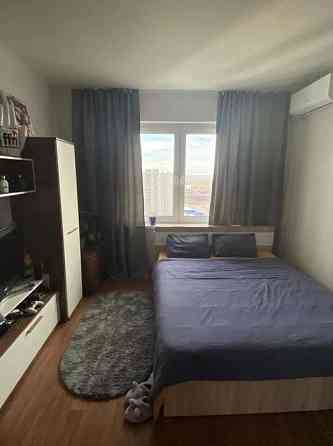 Оренда Квартира 1-кімнатна, 25/25 поверх на ул. Софии Русовой Киев