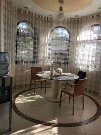 Продаж 2-поверховий Будинок з ділянкою 10 сот 406 кв.м  на Вересая Бориспіль