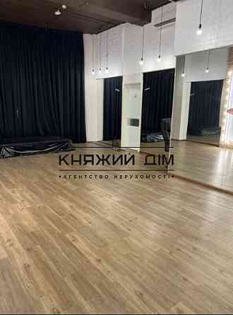 Оренда офісне приміщення на Механизаторов ул./Генерала Шаповала поверх - 1/25 Киев