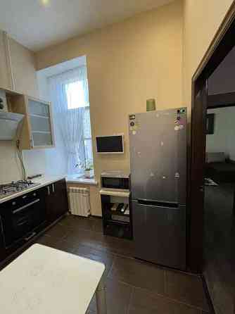 Оренда Квартира 1-кімнатна, 2/4 поверх на ул. Стрелецкая Київ