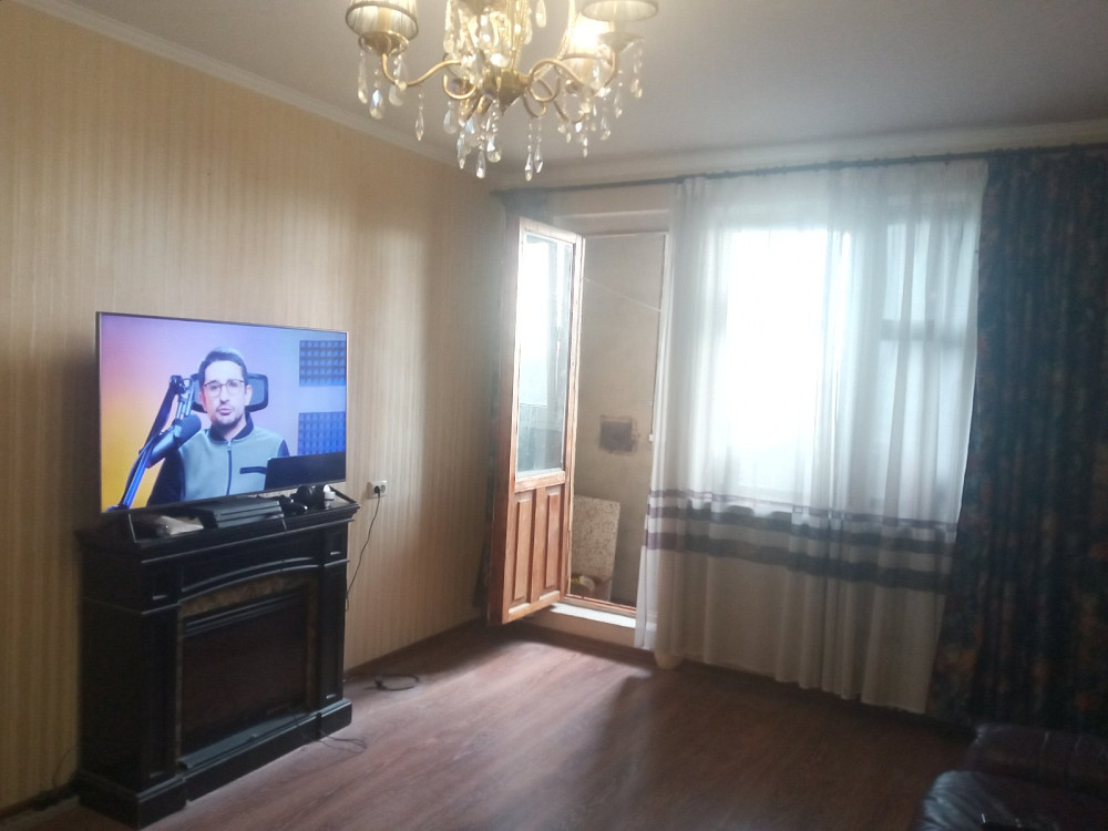 Продам двух комнатную квартиру на Одеса - фото 1