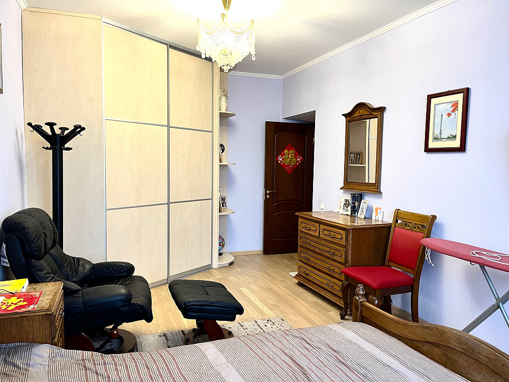 Продаж Квартира 3-кімнатна, 11/18 поверх на Старонаводницкая вул., д. 3 Киев - изображение 6