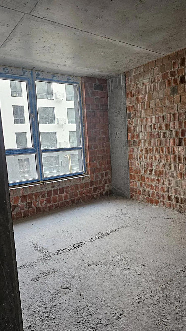 Продаж Квартира 2-кімнатна, 2/8 поверх на Героїв майдану, 13  - фото 2