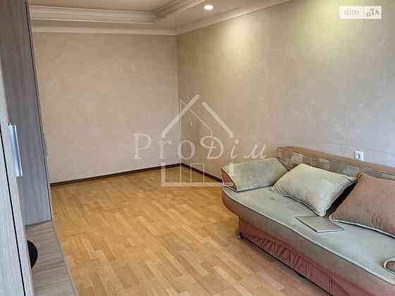 Продаж Квартира 1-кімнатна, 2/9 поверх на Левка Лукяненка вул. (Маршала Тимошенка), 1 Київ