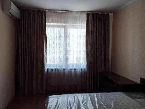 Оренда Квартира 1-кімнатна, 11/25 поверх на Чавдар, 38 Киев