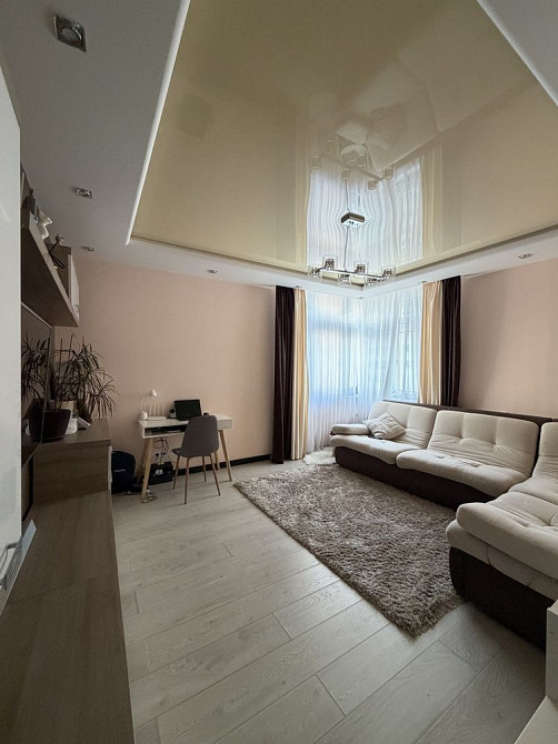 Продаж Квартира 2-кімнатна, 20/25 поверх на Драгоманова вул., д. 2Б Київ - фото 1