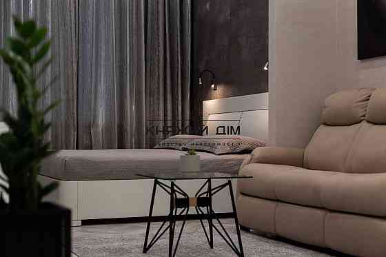 Оренда Квартира 1-кімнатна, 11/25 поверх на Победы просп./ Берестейский просп. Київ