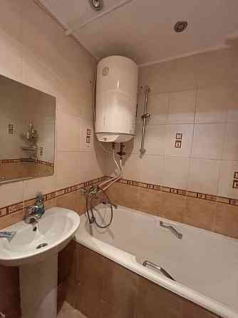 Оренда Квартира 2-кімнатна, 9/9 поверх на Європейського Союзу проспект, 33 Київ