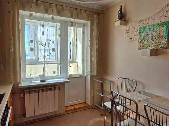 Оренда Квартира 2-кімнатна, 15/16 поверх на улица Вишняковская, д.3 Киев