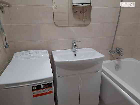 Оренда Квартира 2-кімнатна, 8/25 поверх на Василя Стуса, 7б Киев