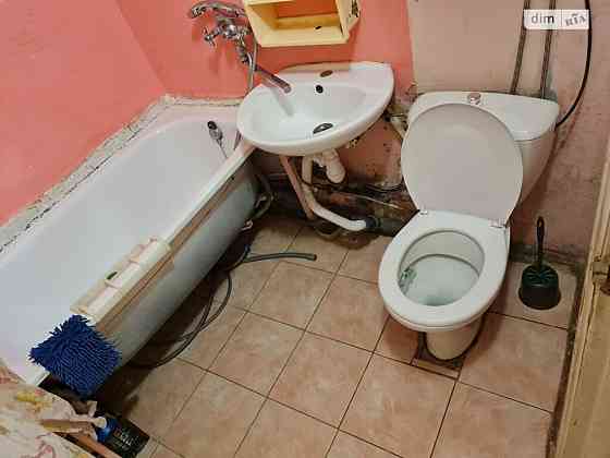 Оренда Квартира 1-кімнатна, 2/5 поверх на Привокзальна, 14 Київ