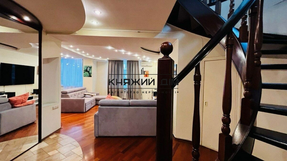 БЕЗ КОМІСІЇ !!! Оренда дворівневої 4-х к. кв. з великою терасою у центрі, м. Палац Україна. № 11200712 Киев - изображение 16