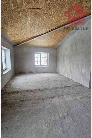 Продаж Квартира 2-кімнатна, 5/5 поверх на Володимирська Ужгород