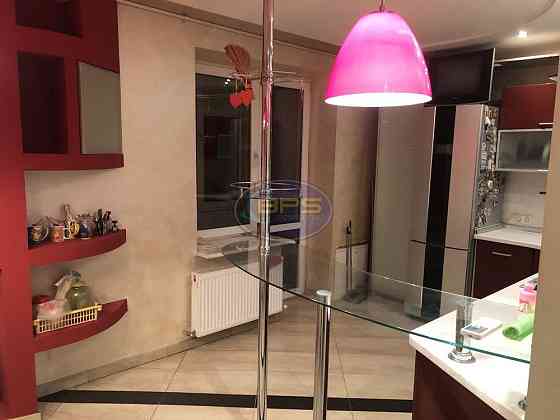 Продаж 2к квартири 94 кв. м Одеса