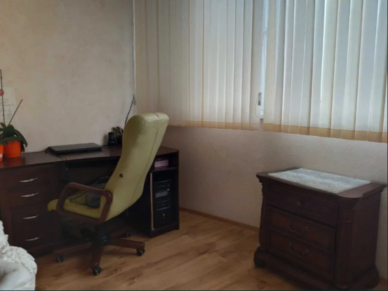 Продам 4-комнатную квартиру с евроремонтом на пос.Котовского Одеса